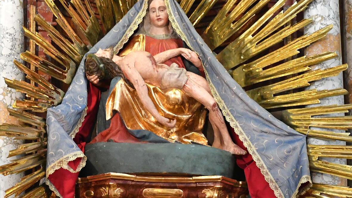 Die Schmerzensmutter wird in Vilgertshofen seit mehr als vierhundert Jahren verehrt (Foto: Ulrich Bobinger / pba).