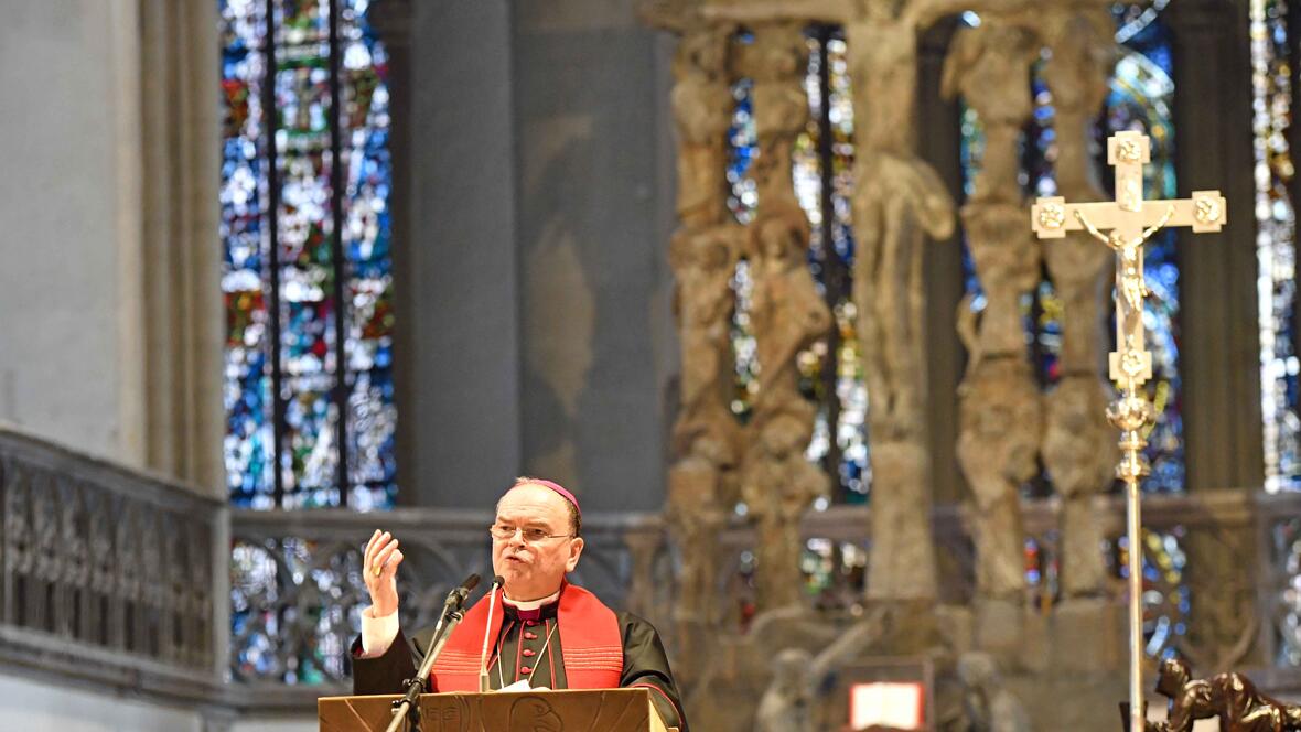 mehr-fuereinander-und-miteinander4140594