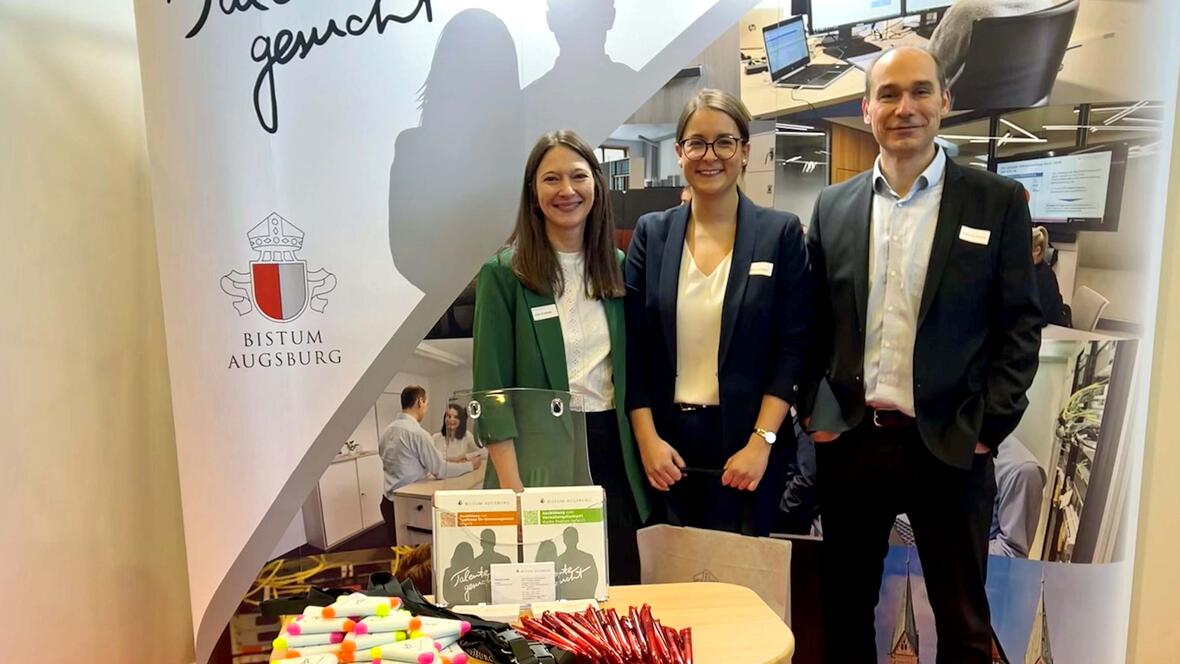  Das Bistum Augsburg präsentierte sich heuer wieder auf der Berufsmesse "fitforJOB" in Augsburg. (Foto: FB Recruiting)