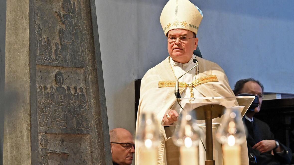 Maria, die Vermittlerin und Hinweisgeberin