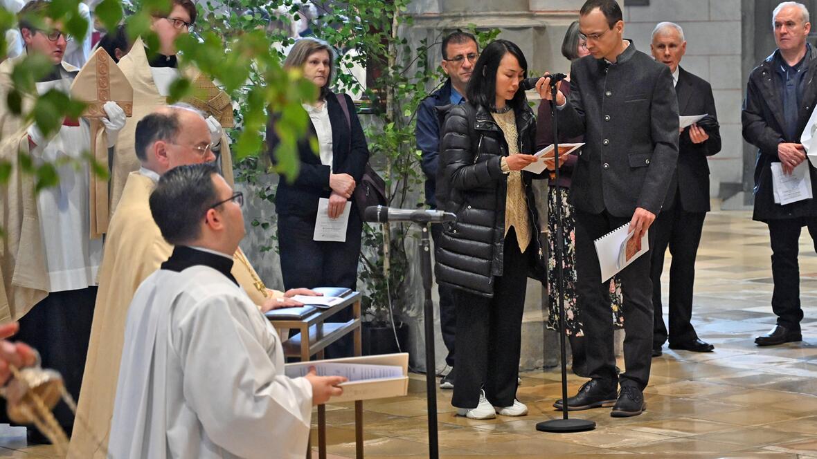 „Keine geballten Fäuste, sondern gefaltete Hände“