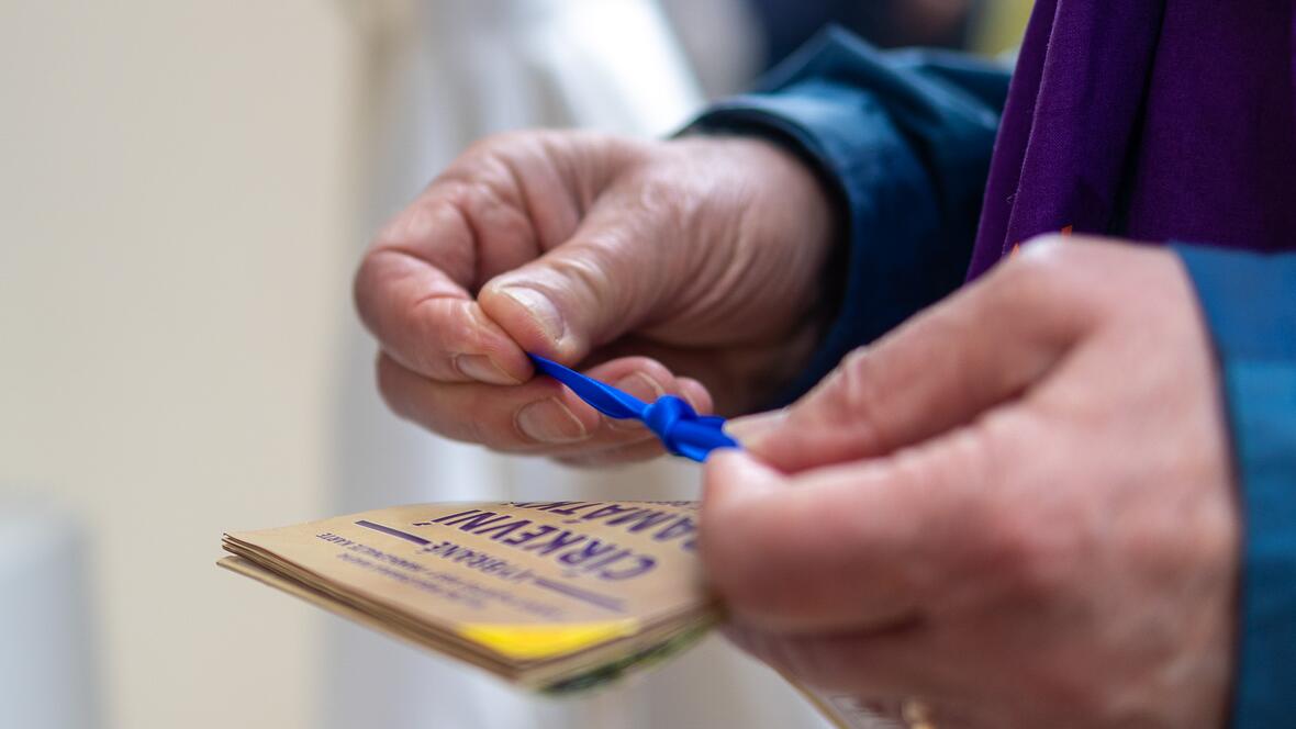 Die "Knoten" des eigenen Lebens der Gottesmutter anvertrauen.