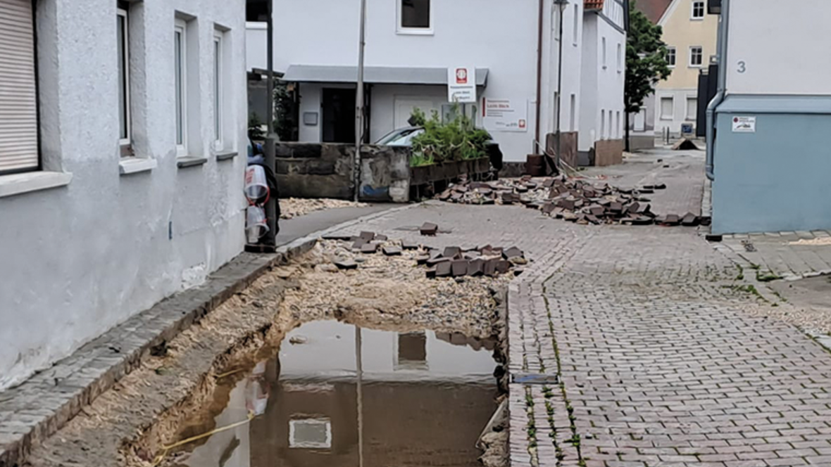Die Folgen der verheerenden Hochwasserkatastrophe werden vielerorts lange sichtbar sein. (Foto: Caritas Augsburg)