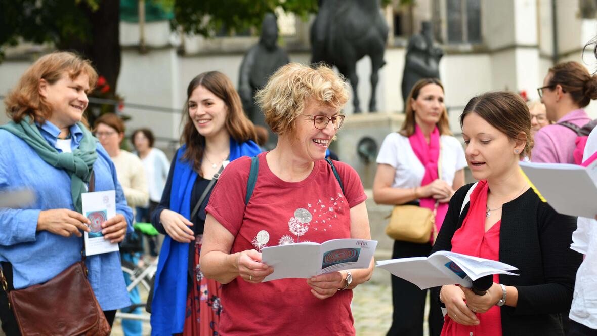 Frauenwallfahrt in den Morgenstunden 