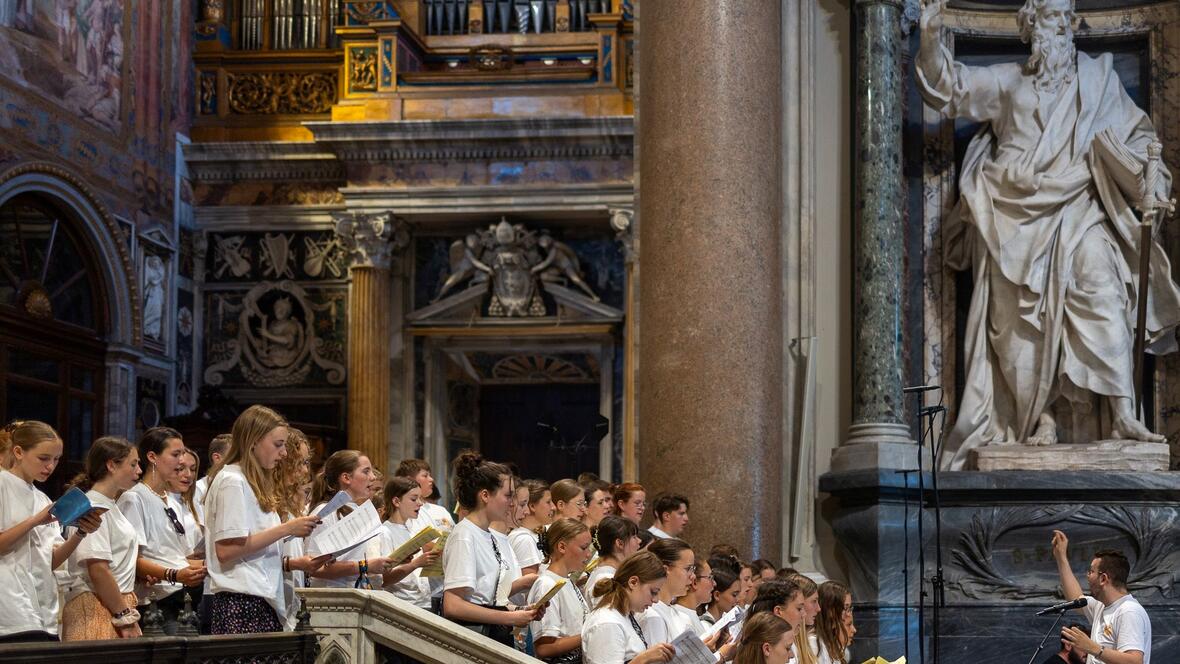 Der Gottesdienst wurde durch einen Projektchor musikalisch gestaltet.