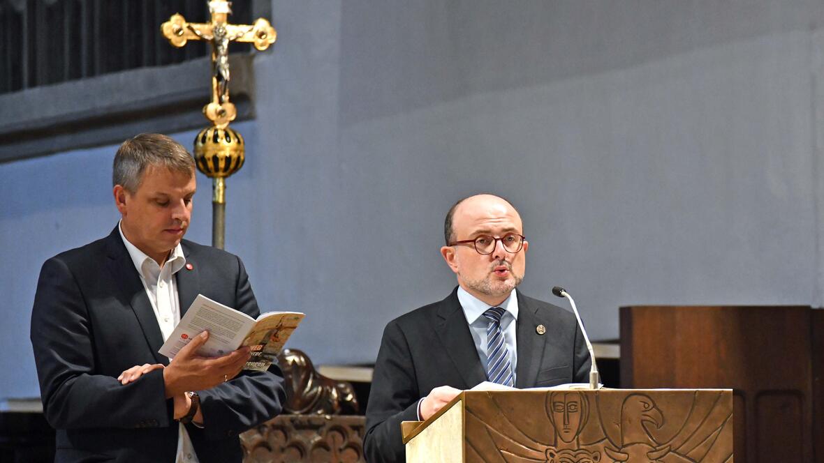 Immer wieder die Stimme erheben